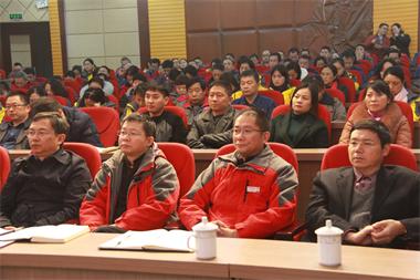 泸州市总工会走进壹号娱乐公司宣讲工会“三大”精神