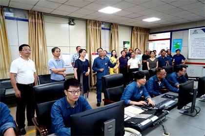 泸州市政协副秘书长陈治琼一行视察壹号娱乐