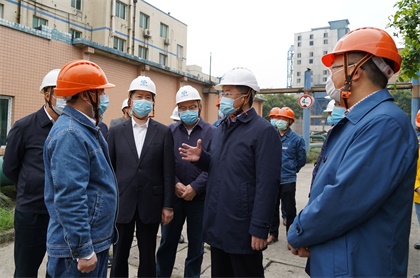泸州市委书记刘强带队到壹号娱乐督导安全生产工作
