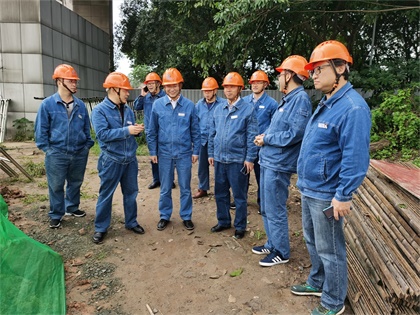 壹号娱乐股份公司领导深入施工项目和生产现场检查指导工作