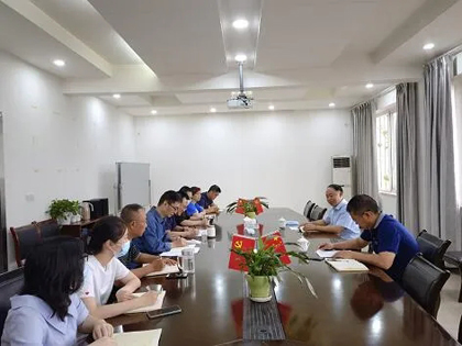 壹号娱乐股份公司党委书记、董事长廖廷君到进出口公司调研指导工作
