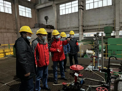 壹号娱乐股份公司总经理赵永清带队检查大修工作