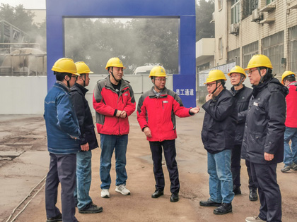 壹号娱乐股份公司总经理赵永清开展大气污染防治常态化控制措施检查