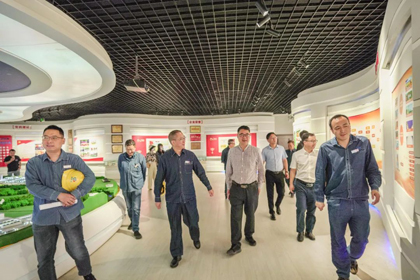 省委网信办调研组莅临壹号娱乐股份公司调研